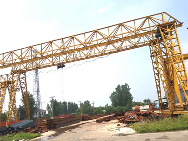 龍門吊生產(chǎn)廠家